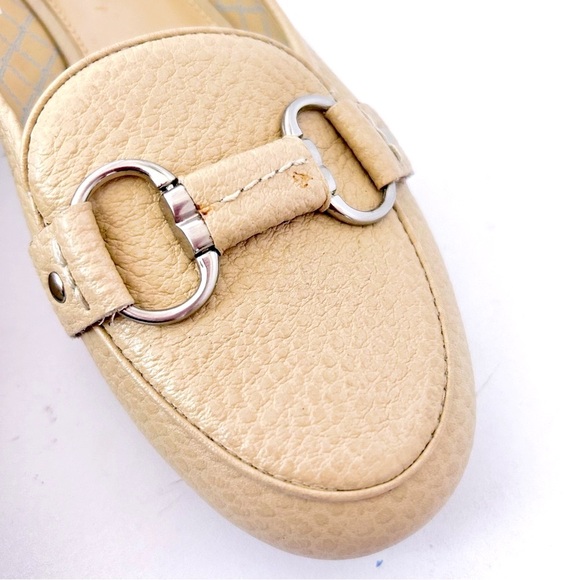 ETIENNE AIGNER Womens Tan Pebbled Leather Round Toe Loafers Size 8.5 NWOB - Picture 2 of 11